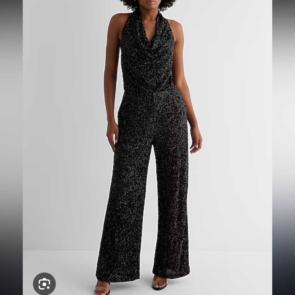 🔥NWT🔥 EXPRESS SEQUIN HALTER COWL NECK WIDE LEG JUMPSUIT BLACK